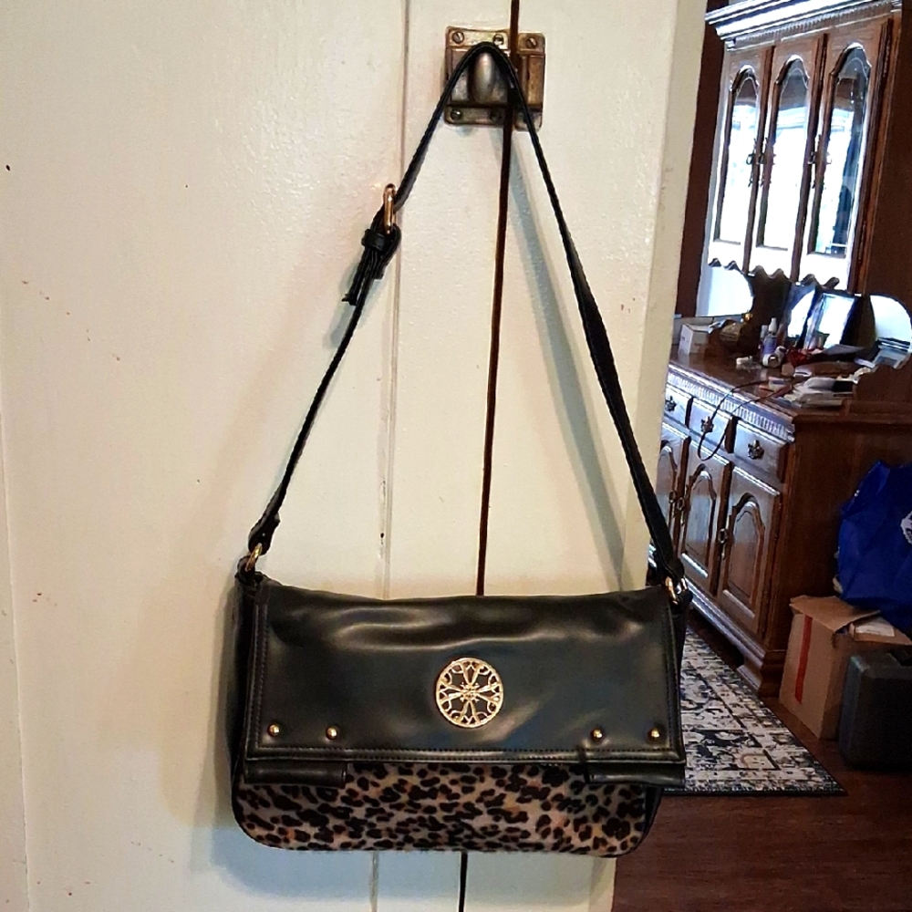 Avon Black And Leopard Print Bag.